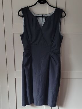 ❄️3/$30 connected apparel GREY Sleeveless Sheath Dress